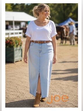 22W Joe Fresh Light Wash Denim Maxi Skirt NWT
